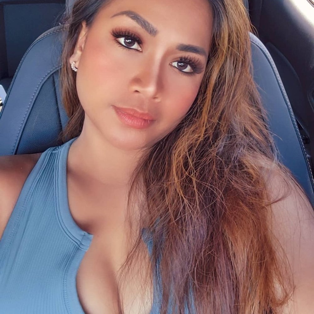 Meet your Posher, Jasmine